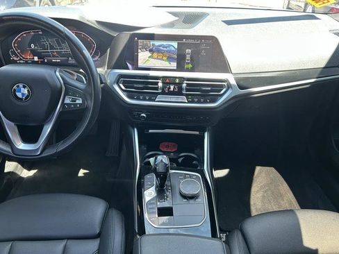 Used 2019 BMW 330i Sedan w/ Convenience Package RWD image 11