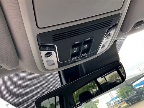 Used 2025 Honda Ridgeline RTL image 32