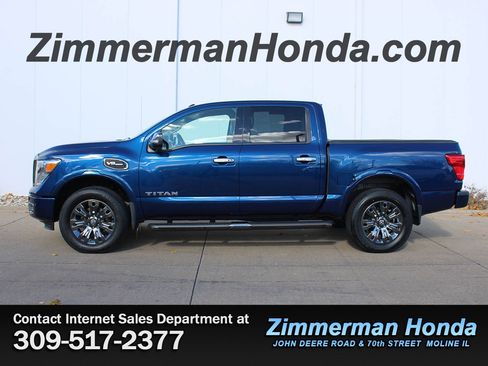 Used 2017 Nissan Titan Platinum Reserve image 22