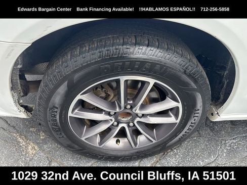Used 2017 Dodge Grand Caravan SXT FWD image 7