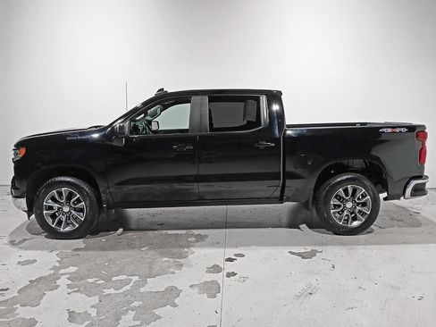 Used 2023 Chevrolet Silverado 1500 LT AWD/4WD image 4