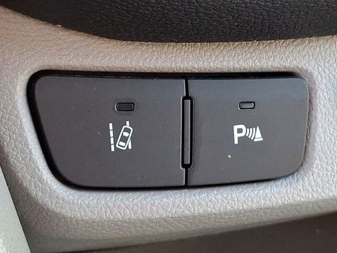 Used 2016 Buick Encore Premium w/ Experience Buick Package image 25