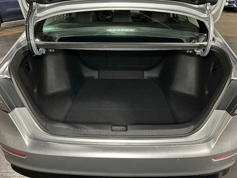 Used 2025 Honda Accord Touring image 16