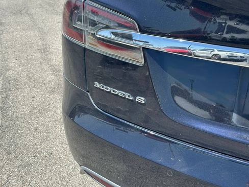 Used 2015 Tesla Model S 85D AWD/4WD image 33