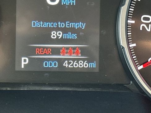 Certified 2022 Toyota RAV4 LE FWD image 27