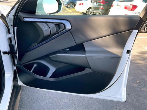 Used 2025 BMW X3 xDrive30i w/ Convenience Package image 24