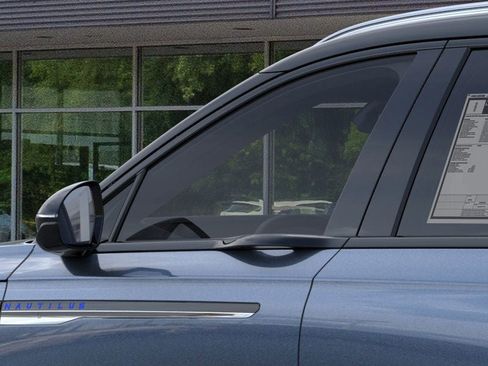 New 2026 Lincoln Nautilus Reserve image 20