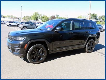 Certified 2023 Jeep Grand Cherokee L Limited w/ Black Appearance Package