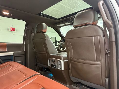 Used 2019 Ford F250 King Ranch w/ King Ranch Ultimate Package image 14