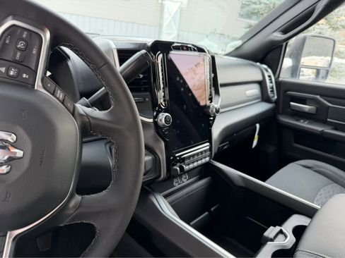 New 2025 RAM 2500 Big Horn image 12