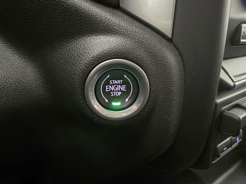 Used 2022 Chevrolet Silverado 1500 LT Trail Boss w/ Convenience Package II image 26