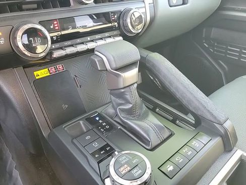 Used 2025 Toyota Tacoma Trailhunter image 24