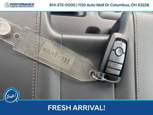 Used 2025 Ford Expedition Active image 26