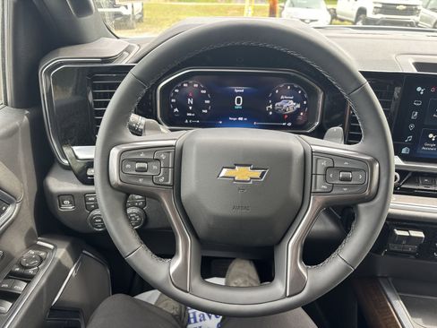 New 2026 Chevrolet Silverado 1500 High Country w/ High Country Premium Package AWD/4WD image 17