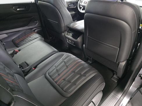 New 2026 Nissan Armada PRO-4X AWD/4WD image 11