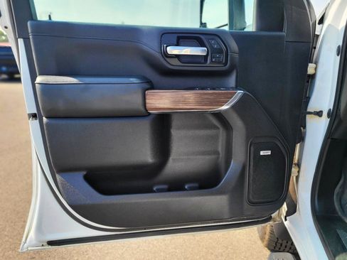 Used 2021 Chevrolet Silverado 2500 High Country AWD/4WD image 8