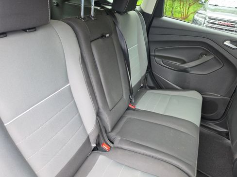 Used 2015 Ford Escape SE FWD image 22