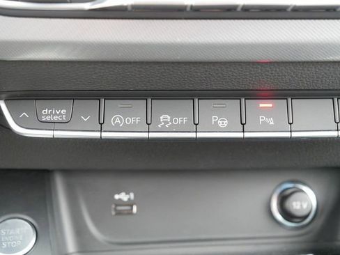 Used 2024 Audi A4 2.0T Prestige w/ Prestige Package AWD/4WD image 33