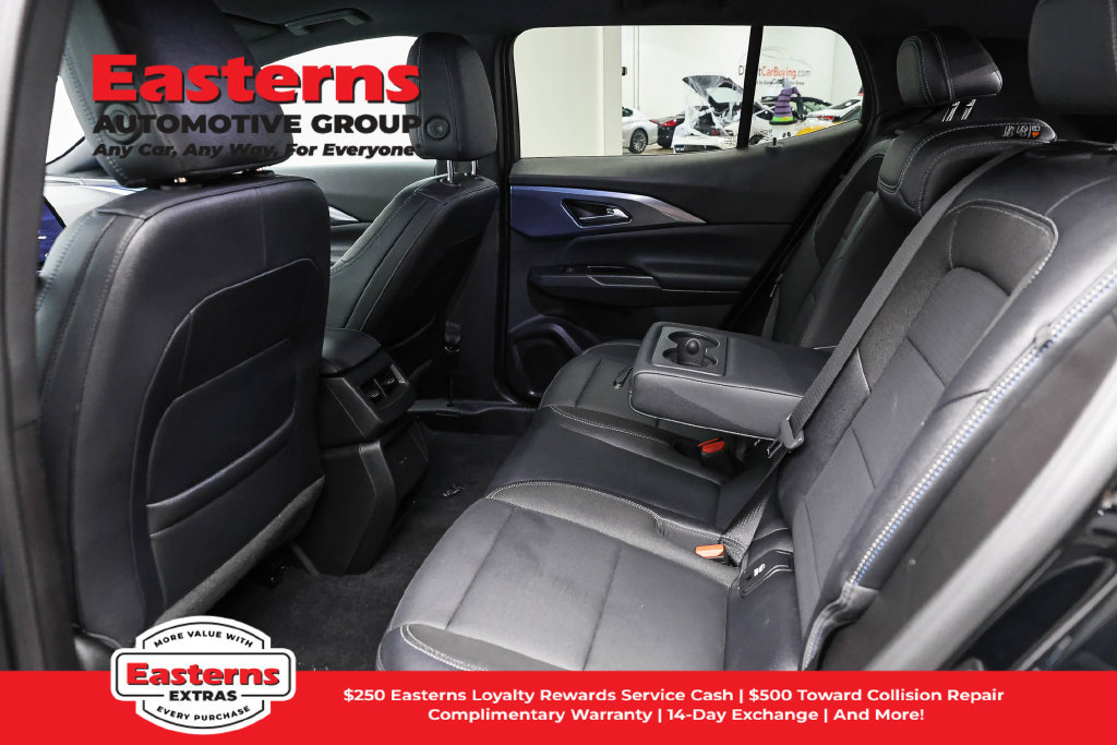 Used 2024 Chevrolet Equinox EV LT FWD image 19