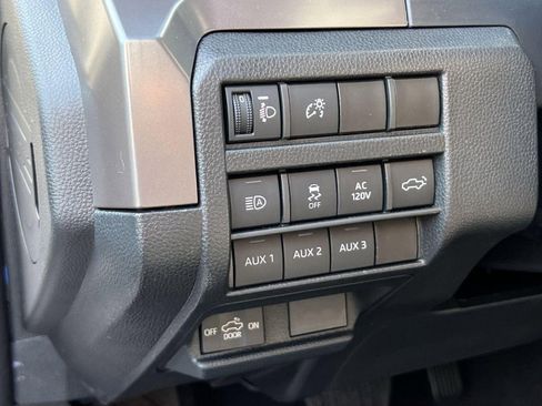 New 2024 Toyota Tacoma TRD Off-Road image 22