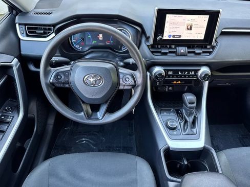 Certified 2024 Toyota RAV4 LE AWD/4WD image 13