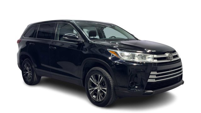 Used 2019 Toyota Highlander LE FWD image 7