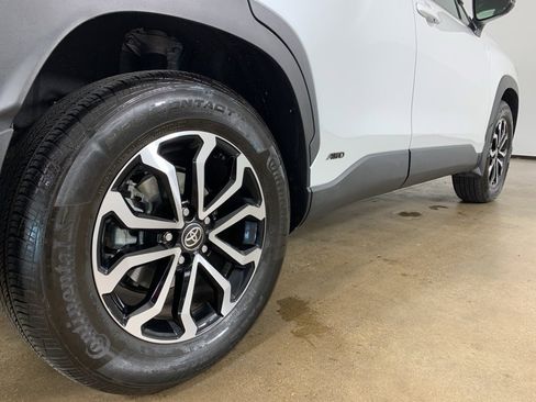 Used 2024 Toyota Corolla Cross S image 38