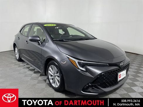 Certified 2025 Toyota Corolla SE FWD image 1