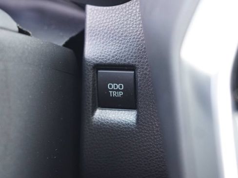 Used 2023 Toyota Venza Nightshade AWD/4WD image 23