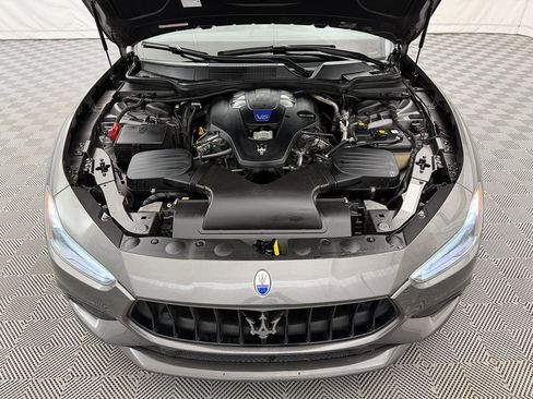 Used 2018 Maserati Ghibli S GranSport Q4 image 33