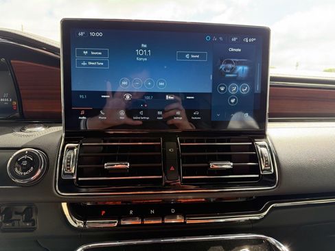 Used 2024 Lincoln Navigator Reserve AWD/4WD image 41