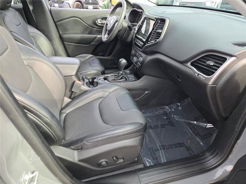 Certified 2022 Jeep Cherokee Limited image 7