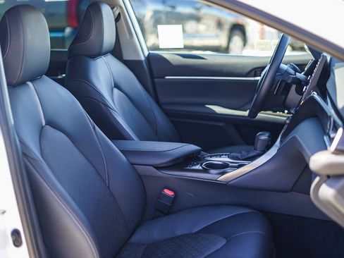 Certified 2024 Toyota Camry XSE w/ Blackout Package (TMS) image 18