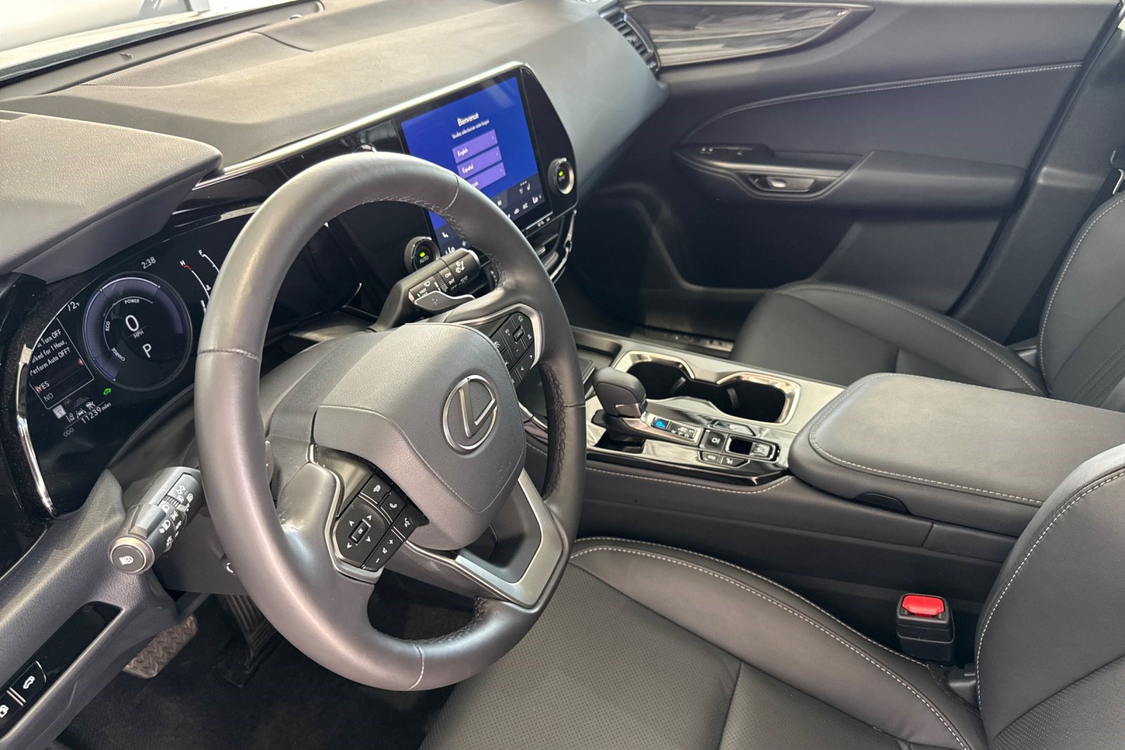 Used 2026 Lexus NX 350h AWD w/ Accessory Package (2T) image 11