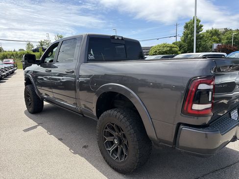 Used 2021 RAM 2500 Laramie AWD/4WD image 9