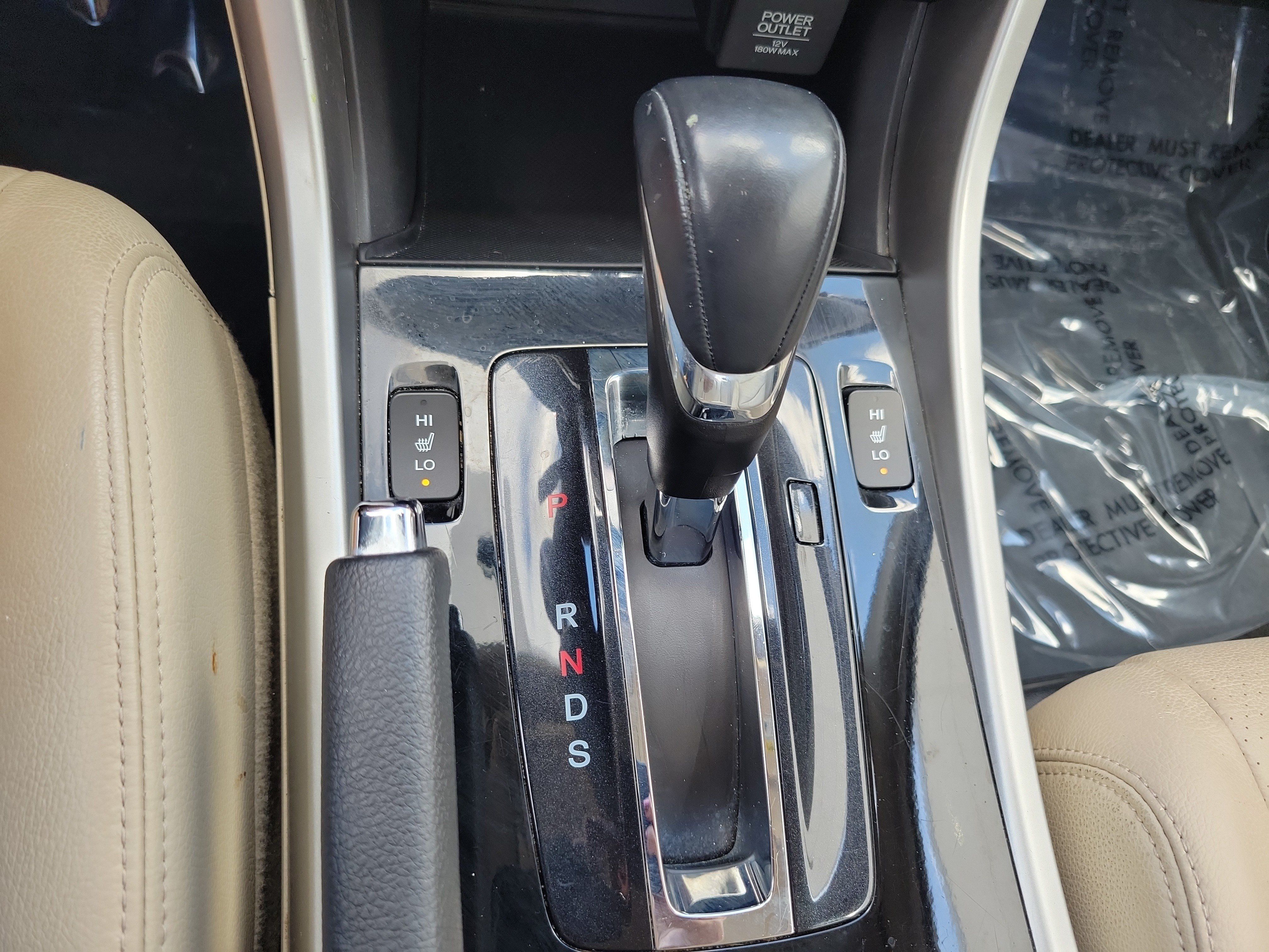 Used 2016 Honda Accord Touring image 28