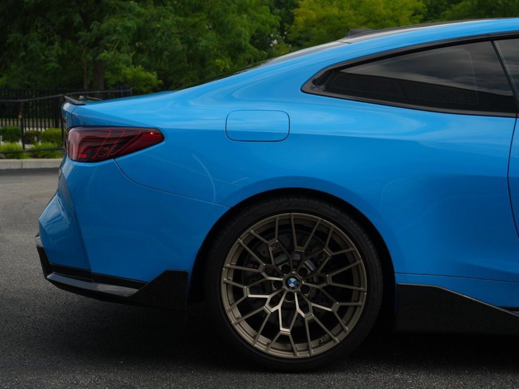 Used 2025 BMW M4 CS AWD/4WD image 25