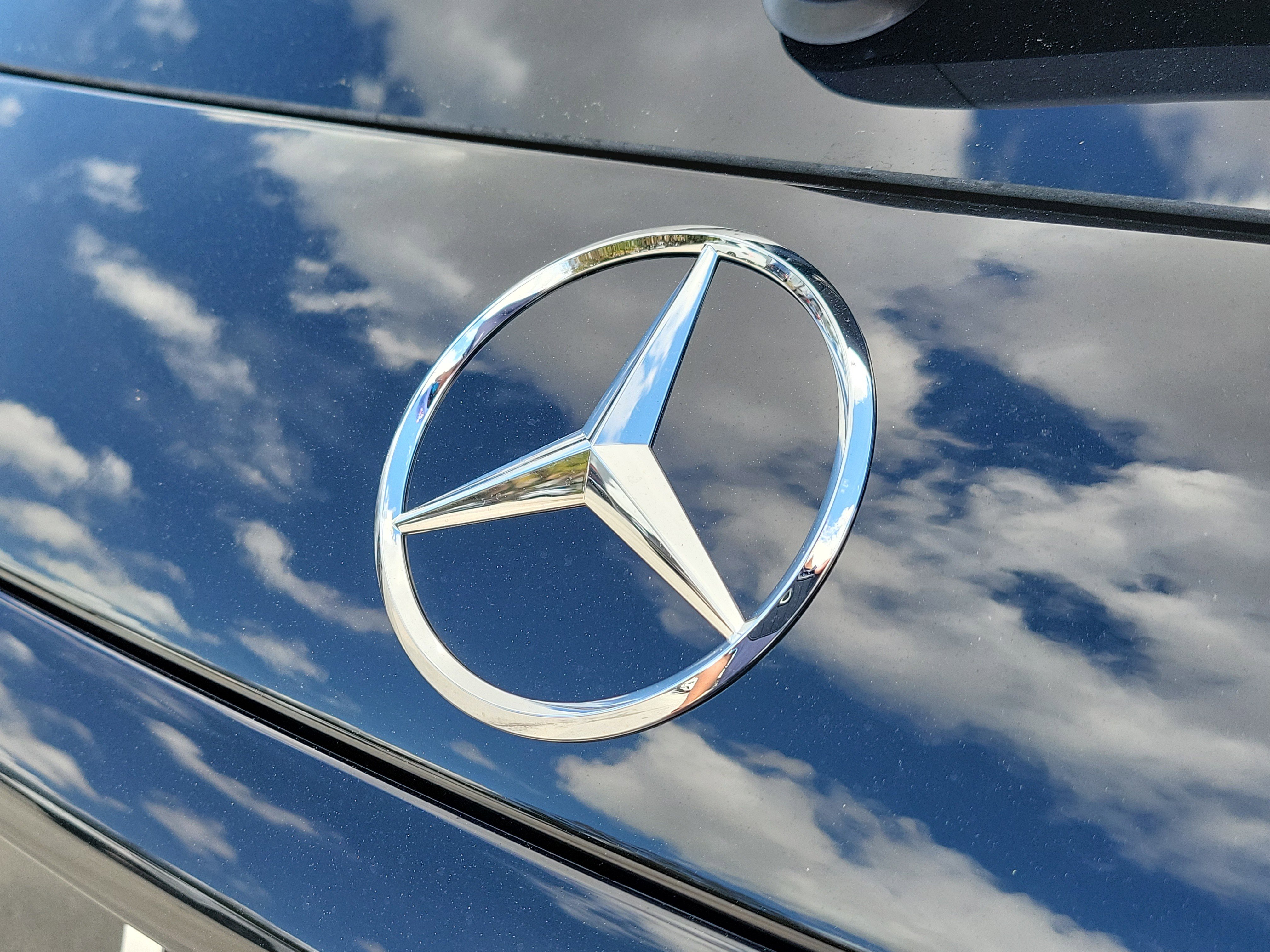 Certified 2026 Mercedes-Benz GLC 300 image 34