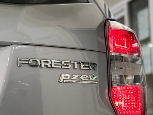 Used 2016 Subaru Forester 2.5i Limited w/ Rugged Package #2 image 10