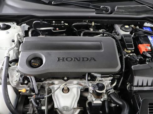 Used 2025 Honda Civic Sport image 18