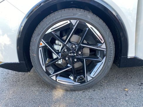 New 2025 Kia K4 GT-Line w/ GT-Line Premium Package image 29