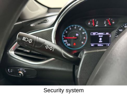 Used 2020 Chevrolet Malibu LT image 36