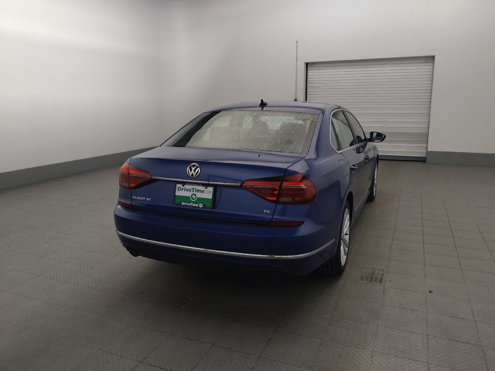 Used 2017 Volkswagen Passat 1.8T SE FWD image 7
