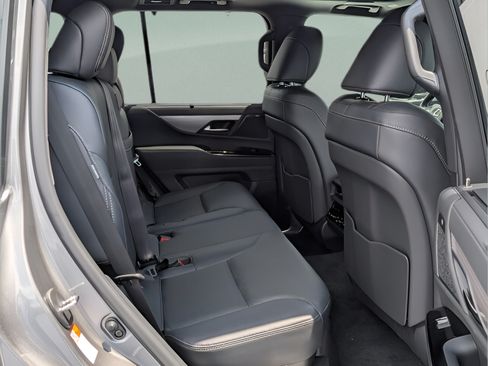 New 2026 Lexus LX 600 F Sport AWD/4WD image 15