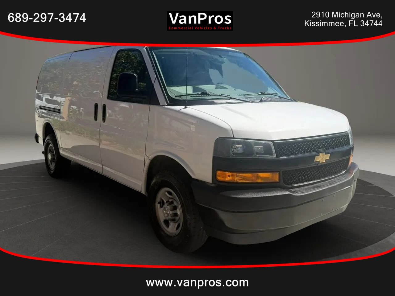 Used 2022 Chevrolet Express 2500 w/ Driver Convenience Package RWD image 6