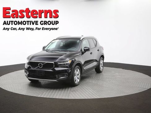 Used 2022 Volvo XC40 T5 Momentum AWD/4WD image 54