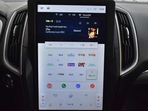 Used 2021 Ford Edge SEL w/ Cargo Accessory Package image 22