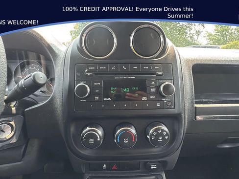 Used 2017 Jeep Patriot Sport w/ Power Value Group AWD/4WD image 23
