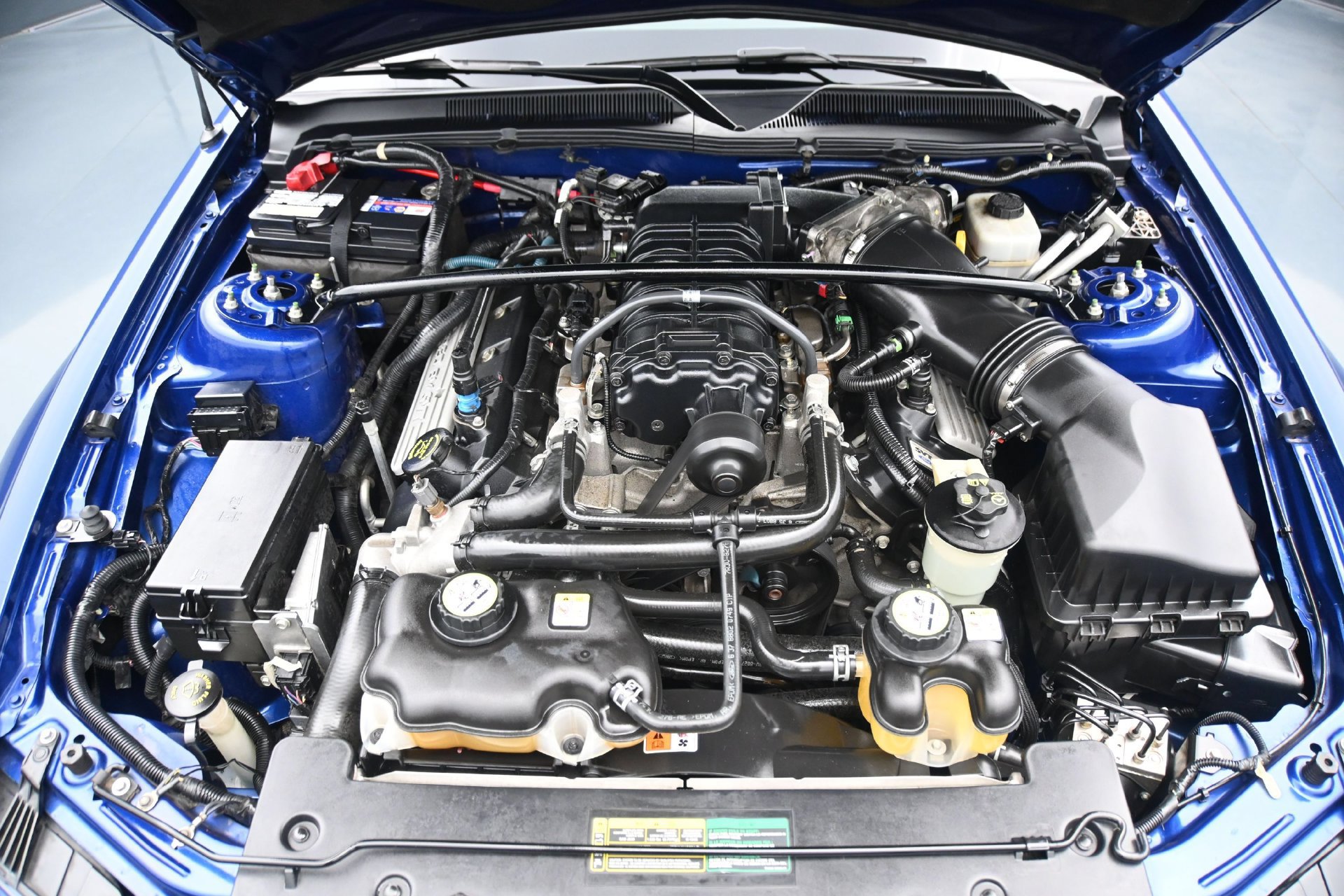 Used 2007 Ford Mustang Shelby GT500 RWD image 26