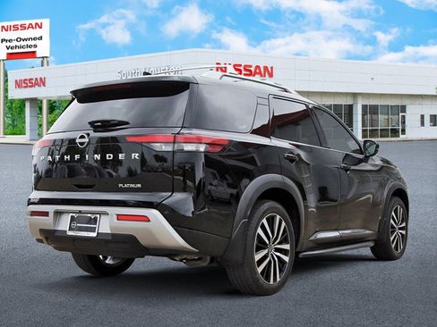 Used 2024 Nissan Pathfinder Platinum w/ Cargo Package FWD image 4